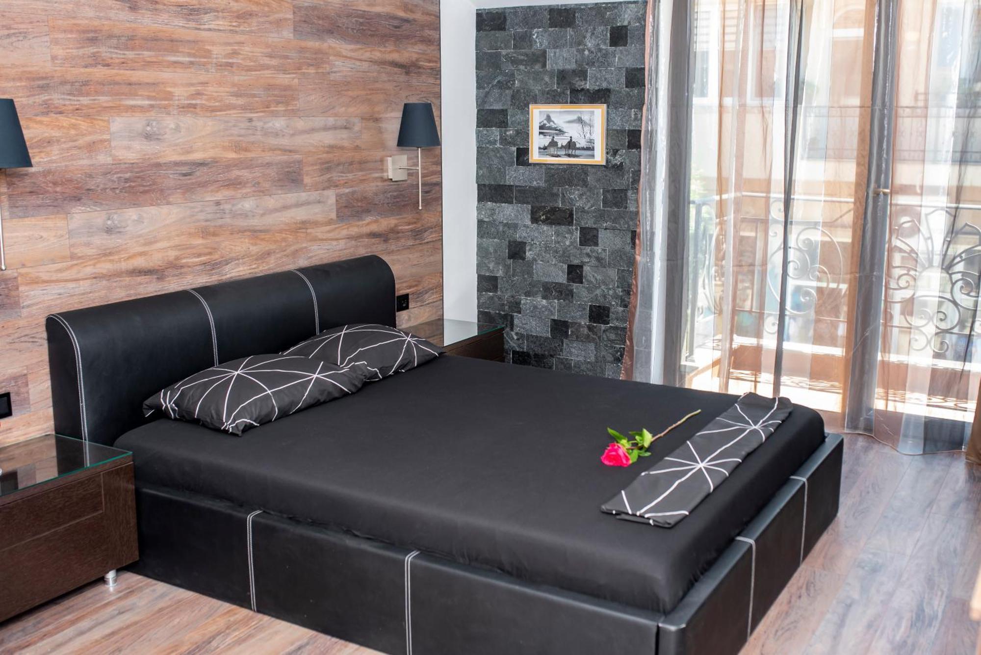 Enika Hotel Трявна Екстериор снимка